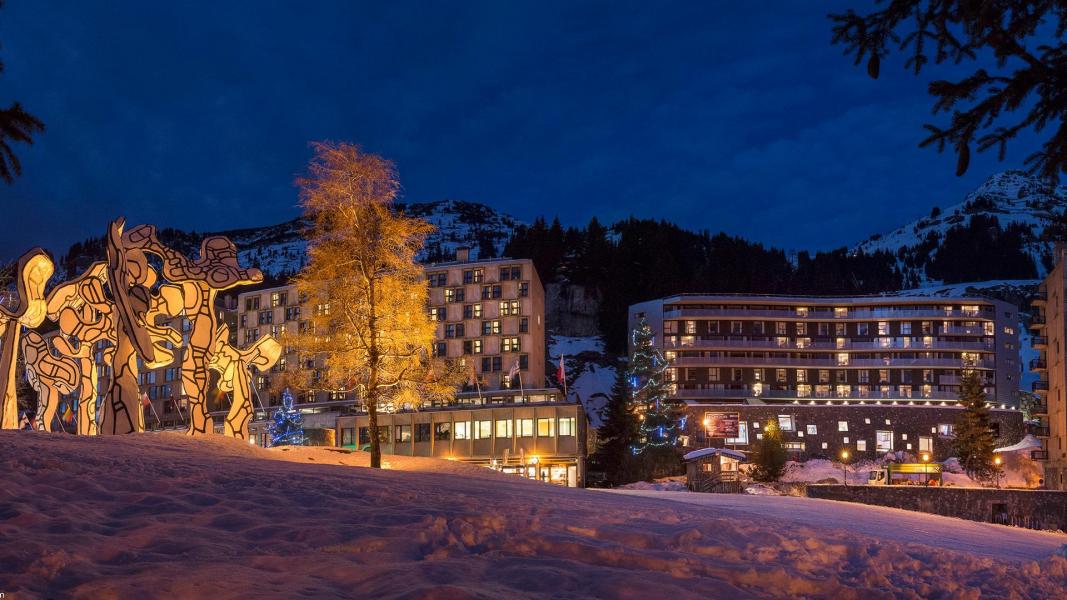 Rent in ski resort Résidence Boutique Le Centaure - Flaine - Winter outside