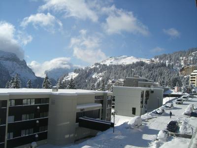Vacances en montagne La Résidence Pollux - Flaine - Extérieur hiver