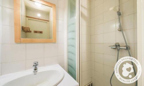 Vacances en montagne Chalet 3 pièces 8 personnes (Confort 84m²) - Les Chalets de Flaine Hameau - Maeva Home - Flaine - Salle d'eau