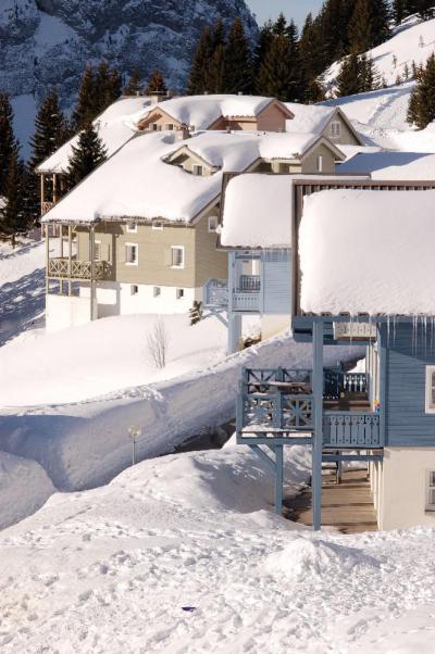 Аренда на лыжном курорте Les Chalets du Hameau - Flaine - зимой под открытым небом
