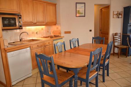 Rent in ski resort 3 room apartment cabin 8 people (08) - Résidence Arche - Flaine - Kitchenette