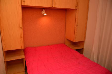 Rent in ski resort Studio cabin 4 people (54) - Résidence Arche - Flaine - Double bed
