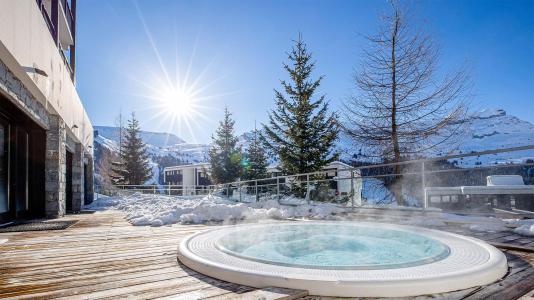 Rent in ski resort Résidence les Terrasses de Veret - Flaine - Jacuzzi