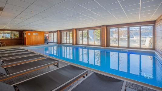 Rent in ski resort Résidence les Terrasses de Veret - Flaine - Swimming pool
