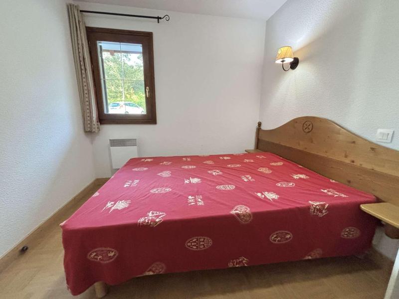 Rent in ski resort 2 room apartment 4 people (A14H) - Chalets des Evettes - Flumet - Bedroom