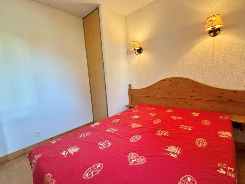 Rent in ski resort 2 room apartment 4 people (B8H) - Chalets des Evettes - Flumet - Bedroom