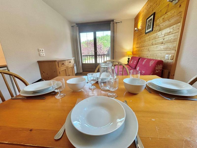 Rent in ski resort 2 room apartment 4 people (C19H) - Chalets des Evettes - Flumet - Living room