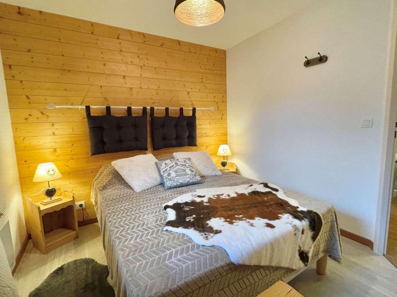 Rent in ski resort 3 room apartment 6 people (02) - Chalets des Evettes - Flumet - Bedroom