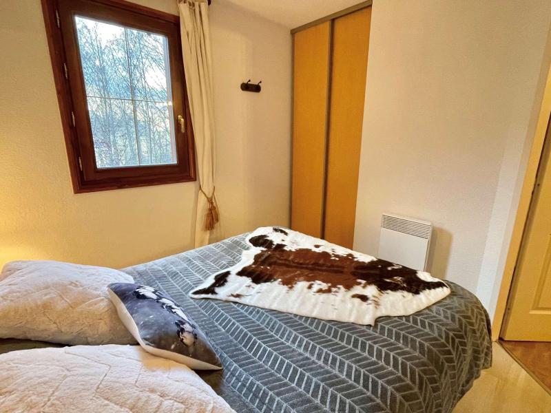 Rent in ski resort 3 room apartment 6 people (02) - Chalets des Evettes - Flumet - Bedroom