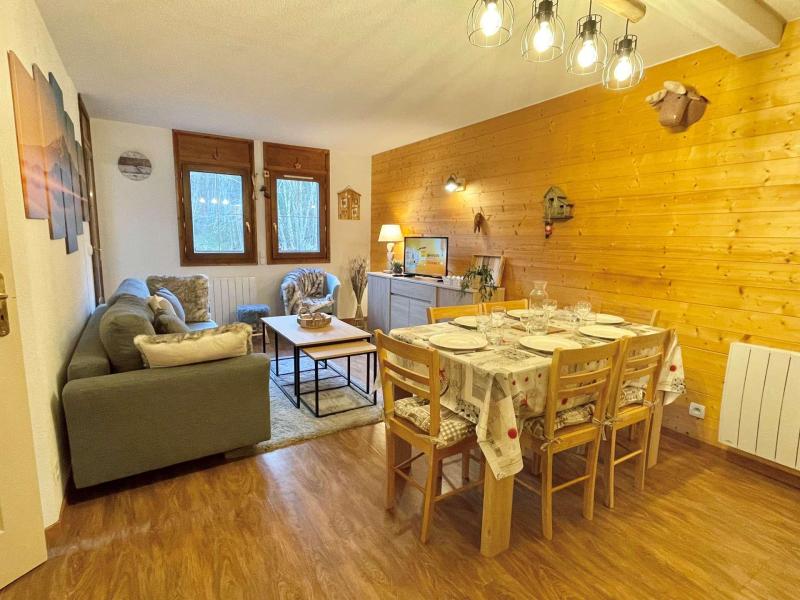 Ski verhuur Appartement 3 kamers 6 personen (02) - Chalets des Evettes - Flumet - Woonkamer