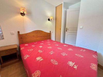 Rent in ski resort 2 room apartment 4 people (C19H) - Chalets des Evettes - Flumet - Bedroom