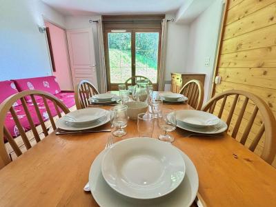 Rent in ski resort 3 room apartment 6 people (A3H) - Chalets des Evettes - Flumet - Living room