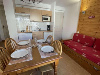 Rent in ski resort 2 room apartment 4 people (09) - Chalets des Evettes - Flumet