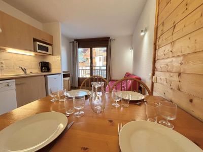 Ski verhuur Appartement 2 kamers 4 personen (A14H) - Chalets des Evettes - Flumet - Woonkamer