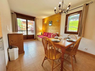 Ski verhuur Appartement 2 kamers 4 personen (C19H) - Chalets des Evettes - Flumet - Woonkamer