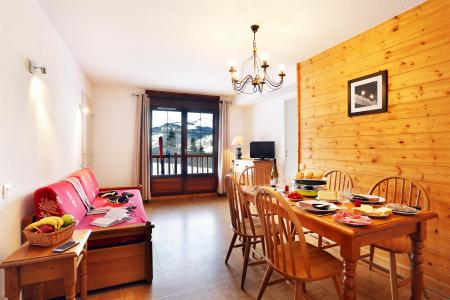 Rent in ski resort Résidence les Chalets des Evettes - Flumet - Sofa-bed