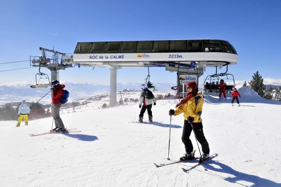 Ski verhuur Résidence le Domaine de Castella - Font Romeu - Buiten winter