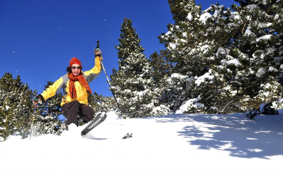 Location au ski Résidence le Domaine de Castella - Font Romeu - Extérieur hiver