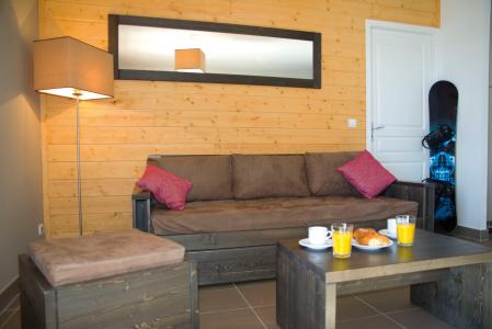 Rent in ski resort Résidence Lagrange le Pic de l'Ours - Font Romeu - Living room