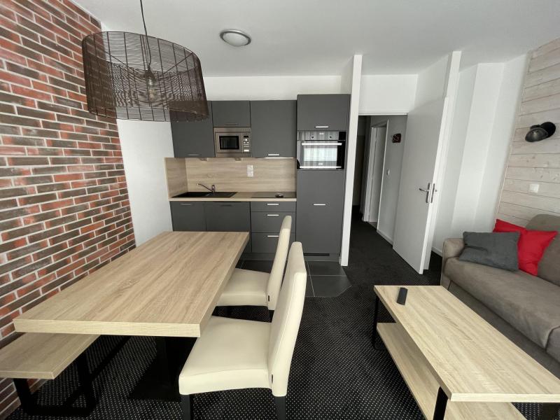 Rent in ski resort Studio sleeping corner 4 people (P21) - Résidence Portillo - Gourette