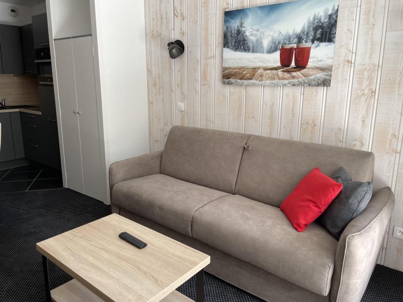 Rent in ski resort Studio sleeping corner 4 people (P17) - Résidence Portillo - Gourette