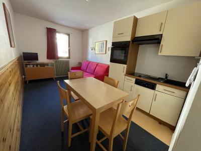Ski verhuur Studio 4 personen (2) - Résidence le Chalet - Gourette - Woonkamer
