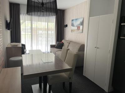 Rent in ski resort Studio sleeping corner 4 people (P18) - Résidence Portillo - Gourette