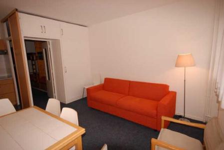 Rent in ski resort Studio 6 people (SAN136) - Résidence Sanctus - Gourette - Living room