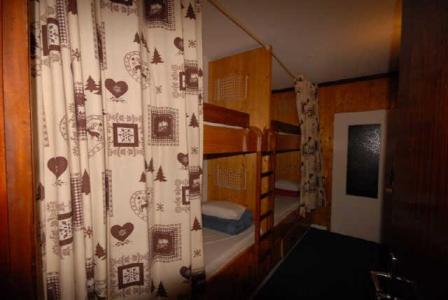 Rent in ski resort Studio 6 people (SAN136) - Résidence Sanctus - Gourette - Sleeping area