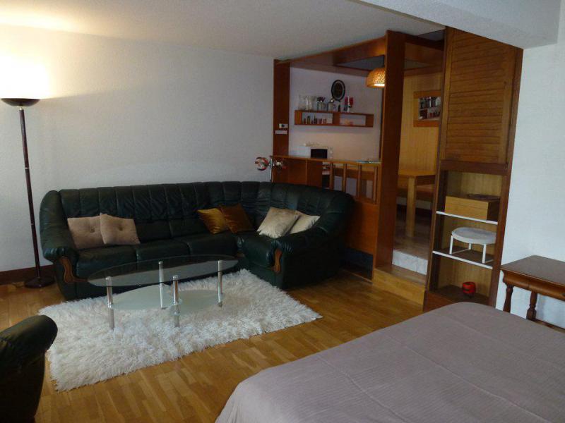Wynajem na narty Apartament 2 pokojowy 6 osób (G9) - Résidence le Pélevos - Isola 2000 - Pokój gościnny
