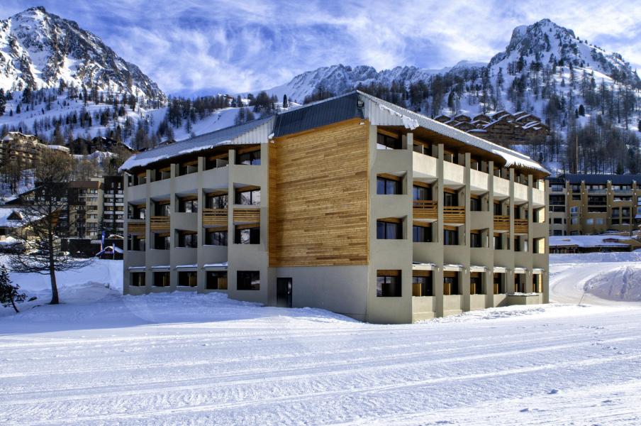 Rent in ski resort Sowell Résidences New Chastillon - Isola 2000 - Winter outside