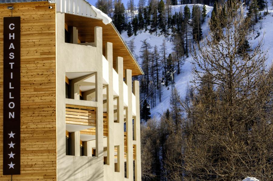 Location au ski Sowell Résidences New Chastillon - Isola 2000 - Extérieur hiver