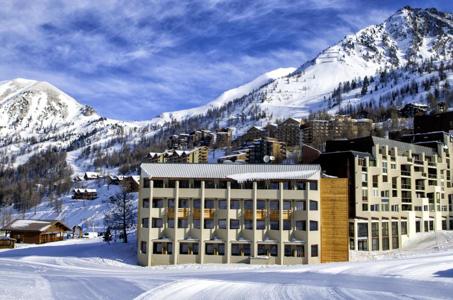 Location au ski Sowell Résidences New Chastillon - Isola 2000 - Extérieur hiver