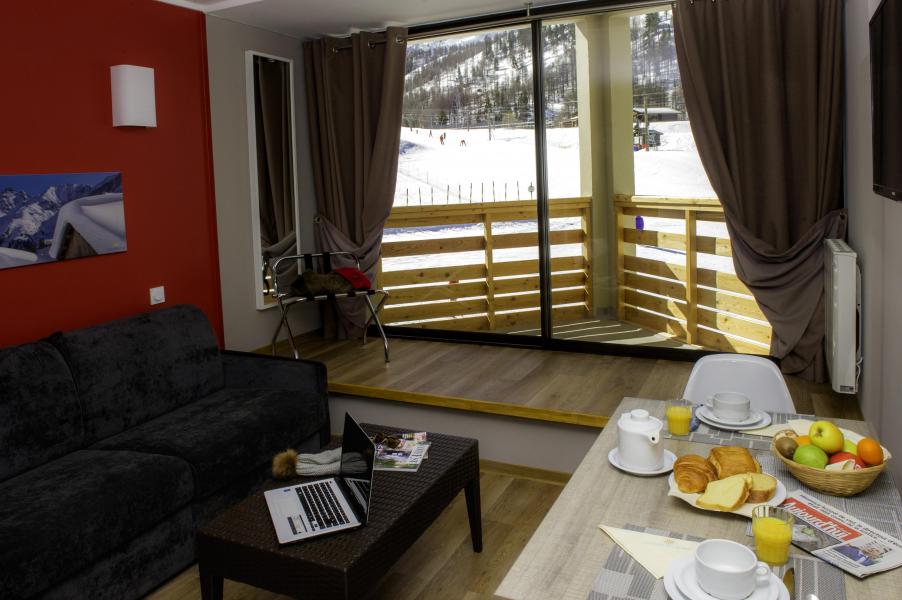 Ski verhuur Sowell Résidences New Chastillon - Isola 2000 - Sofa