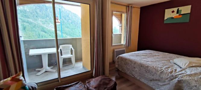 Rent in ski resort Studio cabin 4 people (217) - Les Terrasses d'Isola B - Isola 2000 - Apartment