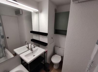 Rent in ski resort 1 room apartment 4 people (ADR I 517) - Résidence les Adrets I - Isola 2000 - Bathroom