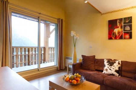 Rent in ski resort Résidence MMV les Terrasses d'Isola - Isola 2000 - Living area
