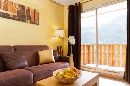 Rent in ski resort Résidence MMV les Terrasses d'Isola - Isola 2000 - Living room