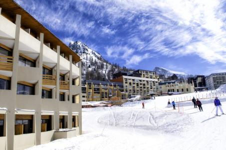 Location au ski Résidence New Chastillon - Isola 2000 - Extérieur hiver