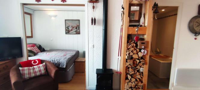 Location au ski Appartement 2 pièces coin nuit 6 personnes (201) - Résidence Pincembros - Isola 2000 - Séjour