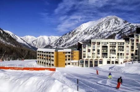 Аренда на лыжном курорте Sowell Résidences New Chastillon - Isola 2000 - зимой под открытым небом