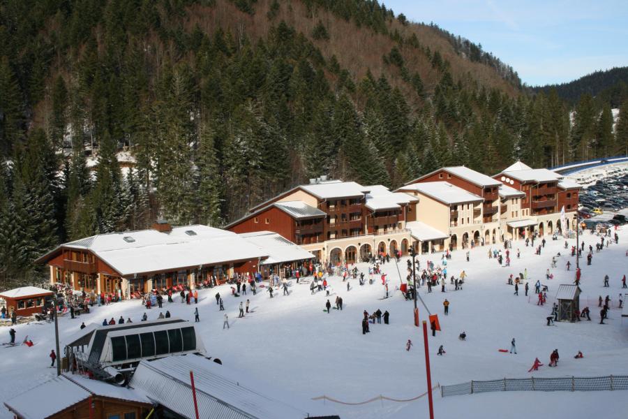 Location au ski Résidence les Grandes Feignes - La Bresse - Extérieur hiver