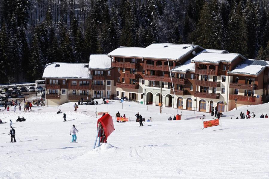 Location au ski Résidence les Grandes Feignes - La Bresse - Extérieur hiver