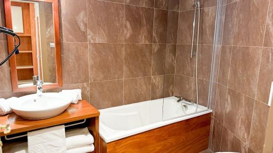 Rent in ski resort 3 room apartment 6-8 people - Résidence les Vallées - La Bresse - Bathroom