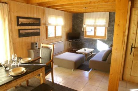 Rent in ski resort 5 room triplex chalet 9 people - Chalet Namalou - La Chapelle d'Abondance - Apartment