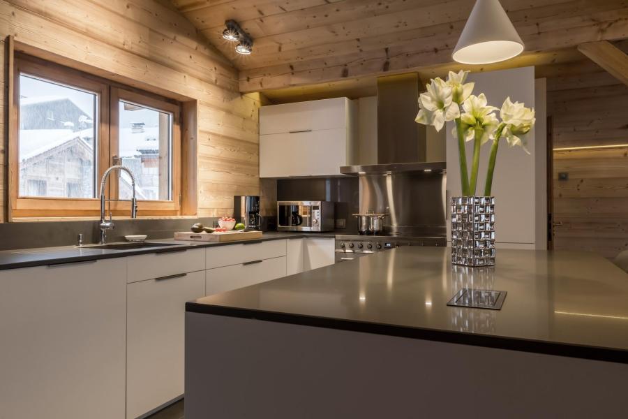 Rent in ski resort 8 room triplex chalet 13 people (Bonvie) - Bon Vieux Temps - La Clusaz - Kitchen