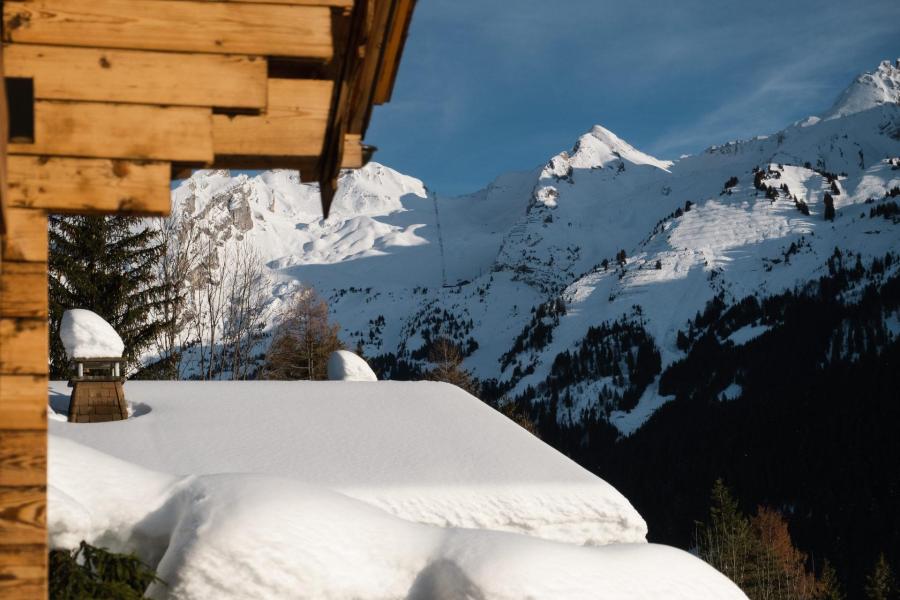 Vakantie in de bergen Chalet Alpanou - La Clusaz - Buiten winter