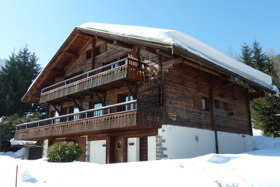 Urlaub in den Bergen 9 Zimmer Chalet für 11 Personen - Chalet Grany - La Clusaz - Draußen im Winter