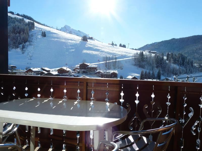 Ski verhuur Appartement 2 kamers bergnis 4 personen (13) - Domanial A - La Clusaz - Balkon