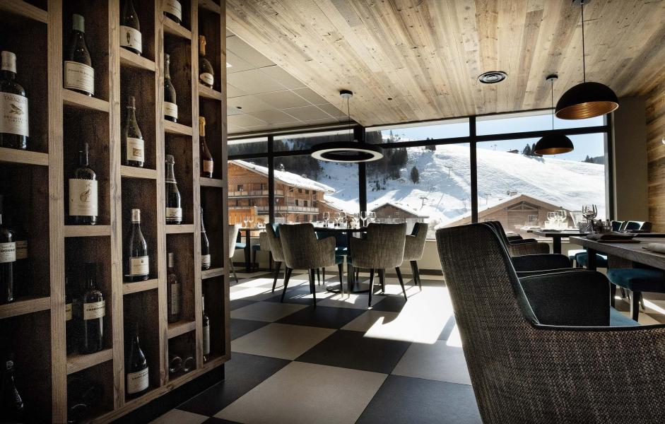 Alquiler al esquí Hôtel le Chamois - La Clusaz - Recepción